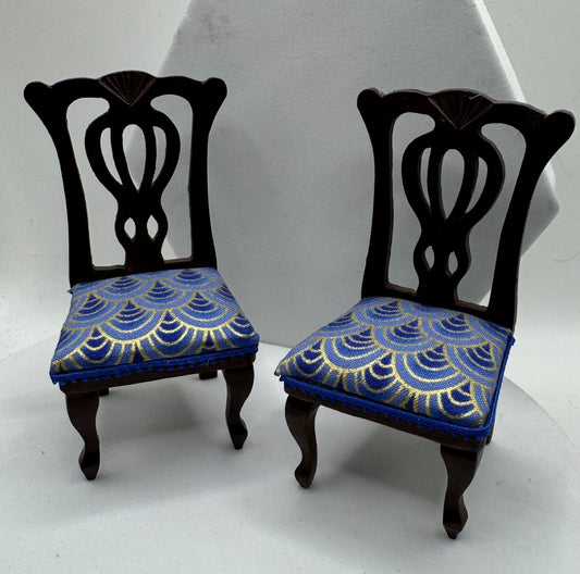 Dolls House Miniatures - 1/12 occasional side chair x1