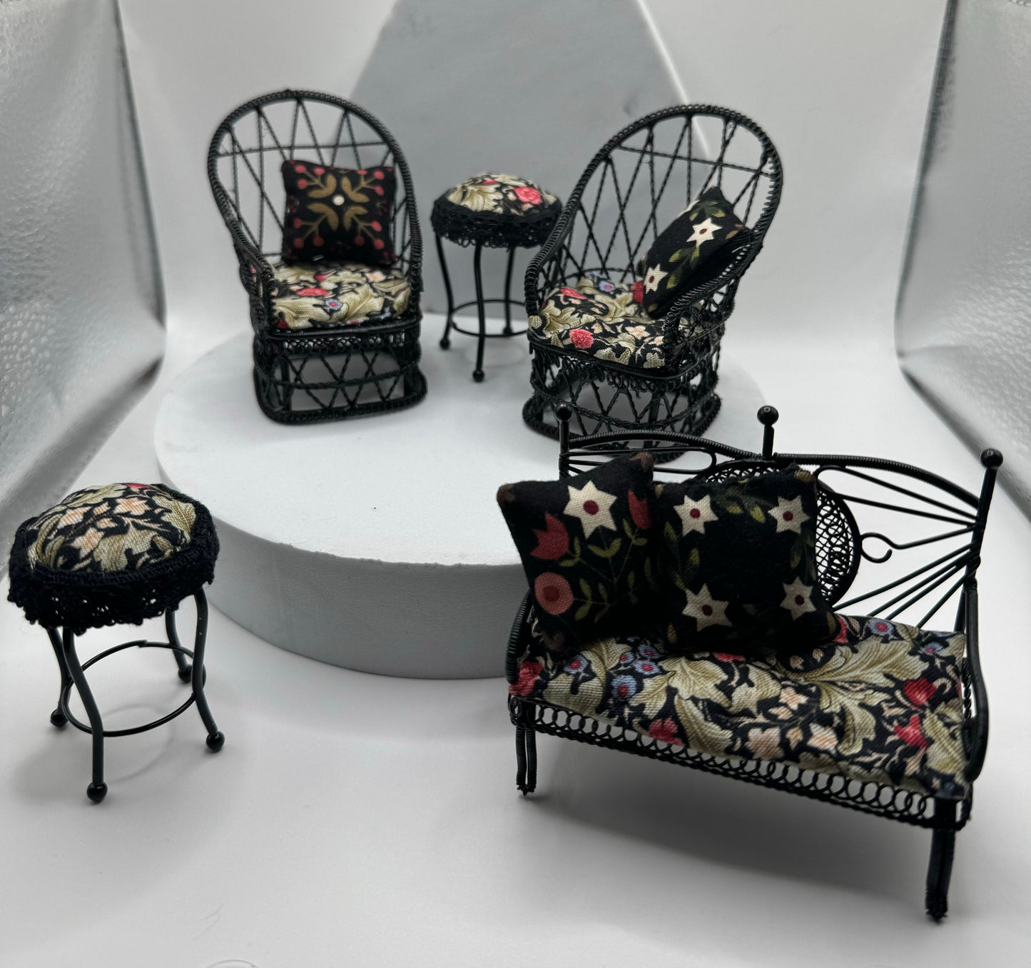 Dolls House Miniatures - Black Wire Chairs / stools (5 options)