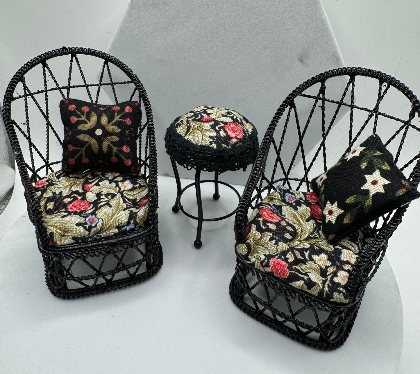Dolls House Miniatures - Black Wire Chairs / stools (5 options)