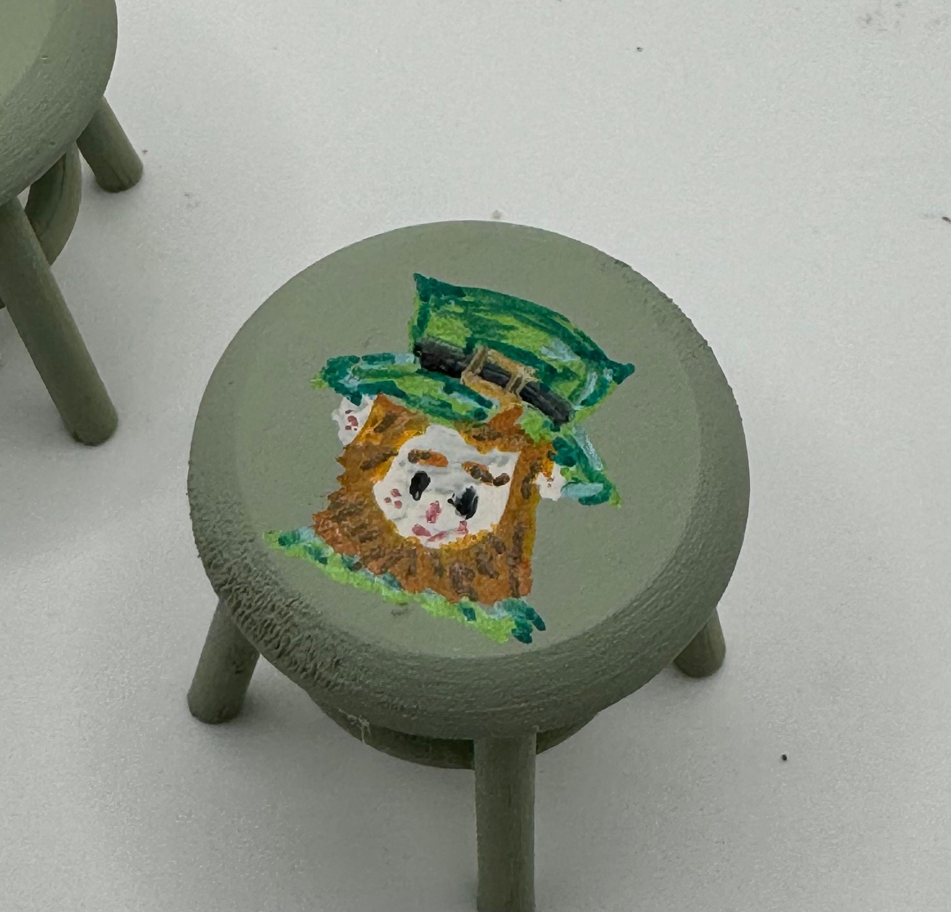 1/12th Irish themed / st Patrick’s day themed stool x 1
