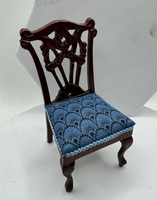 Dolls House Miniatures - 1/12 occasional side chair