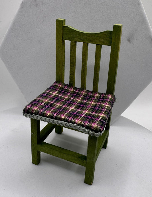 Dolls House Miniatures - 1/12 occasional side chair