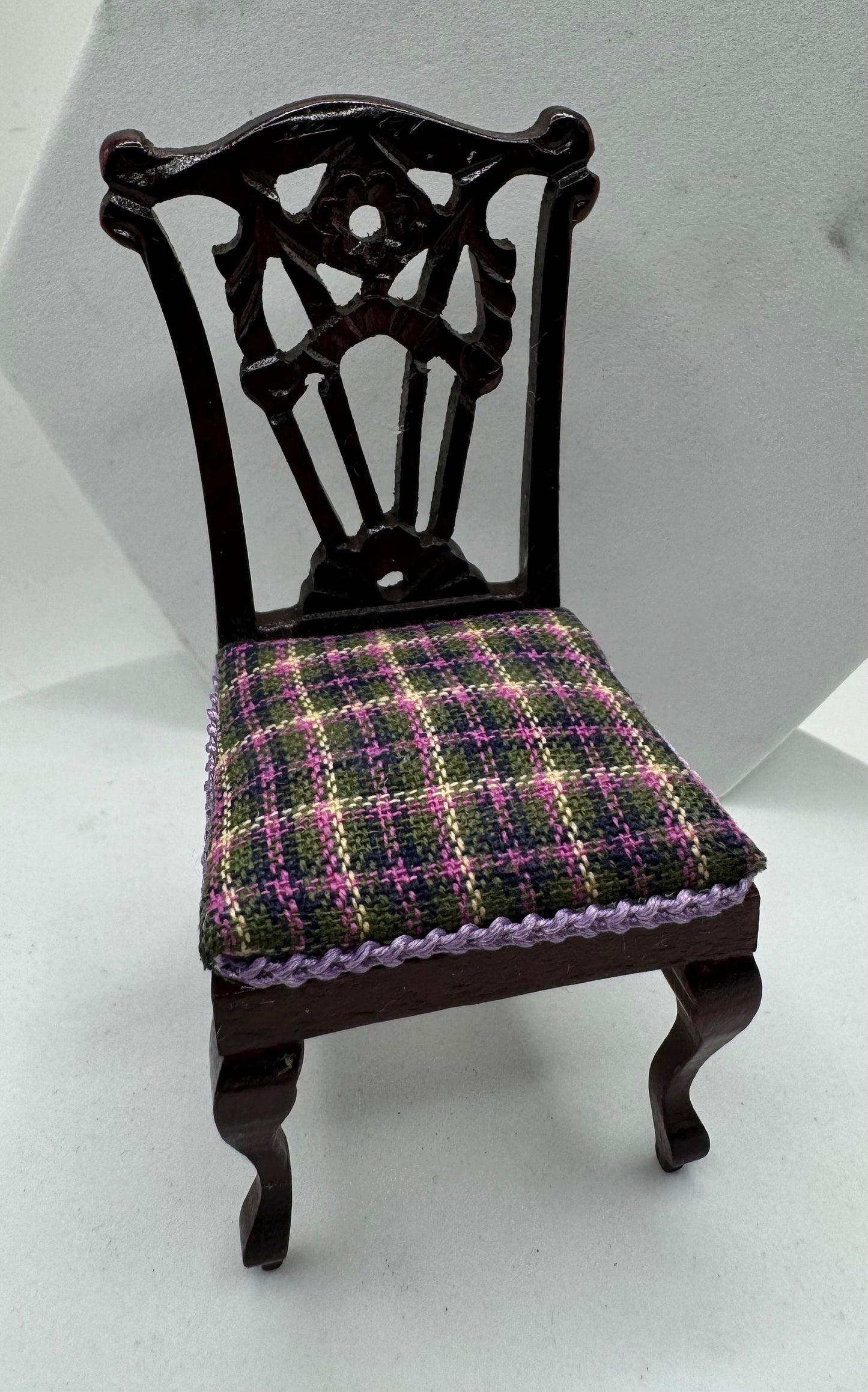 Dolls House Miniatures - 1/12 occasional side chair