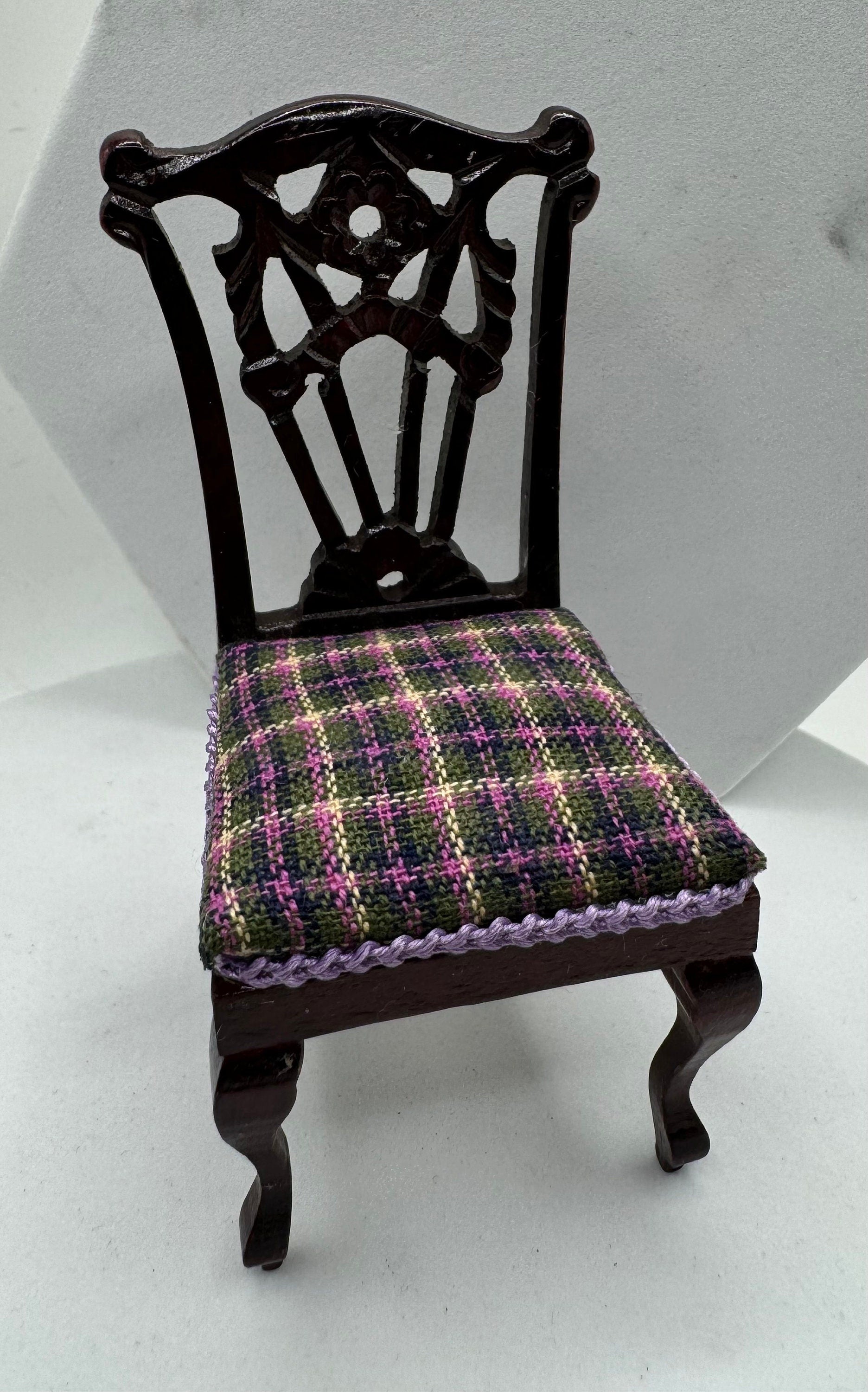 Dolls House Miniatures - 1/12 occasional side chair