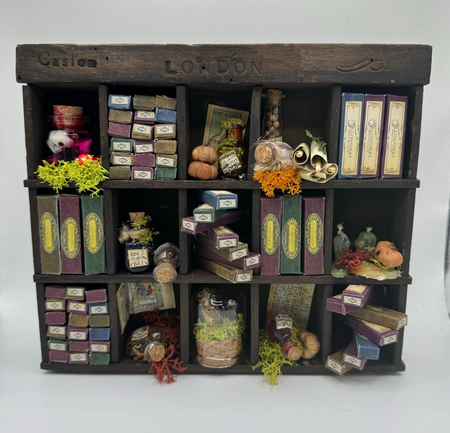 Dolls House Miniatures - 1/12th Spooky Shelves / vintage print press box