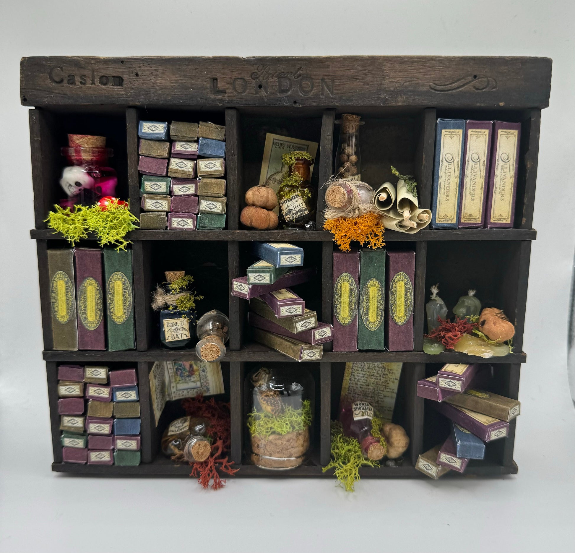 Dolls House Miniatures - 1/12th Spooky Shelves / vintage print press box