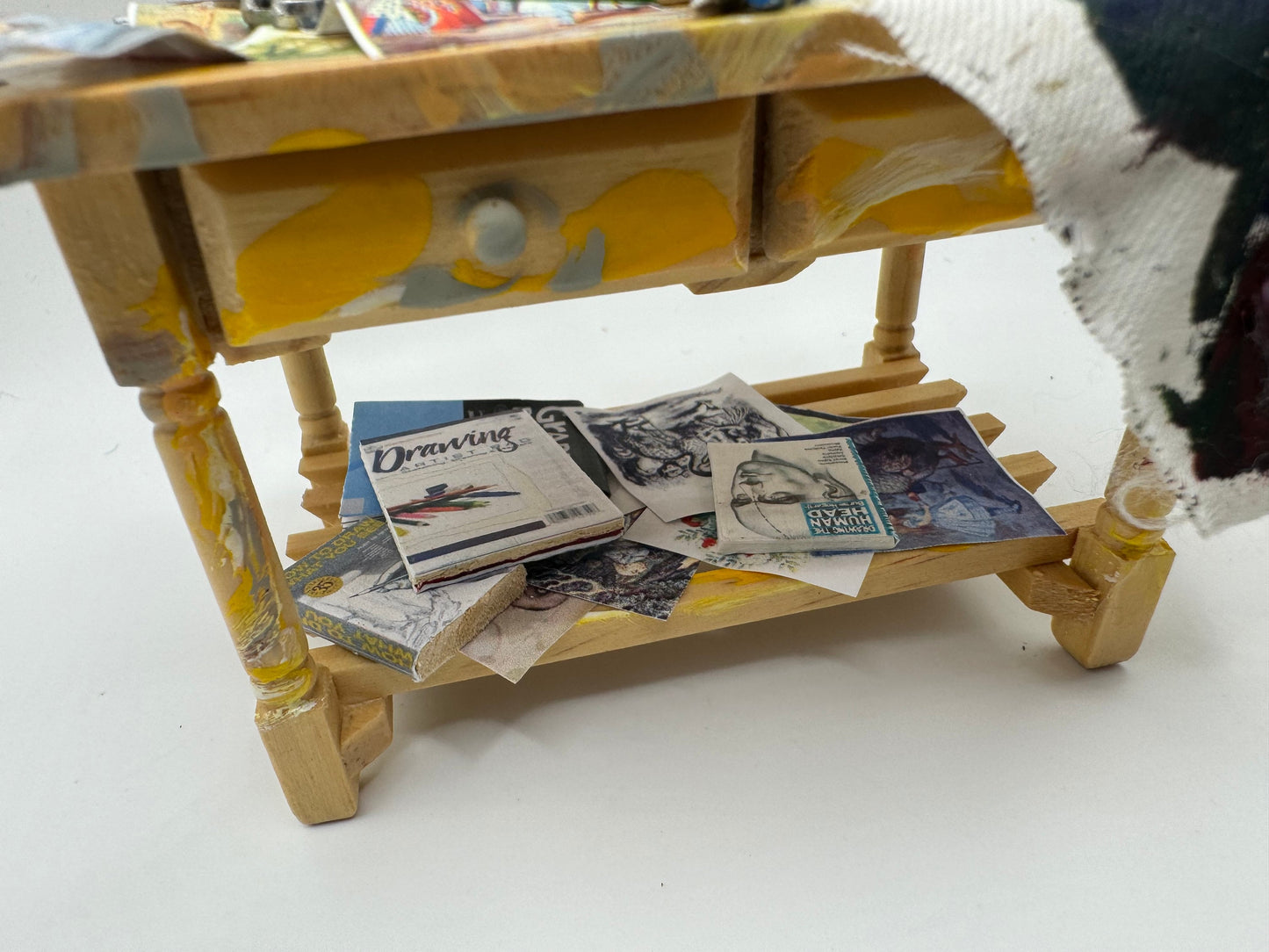 Dolls House Miniatures - 1/12th Artist's Table