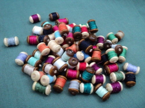 Dolls House Miniatures  - 1/12th Cotton Reels x6 (Assorted)