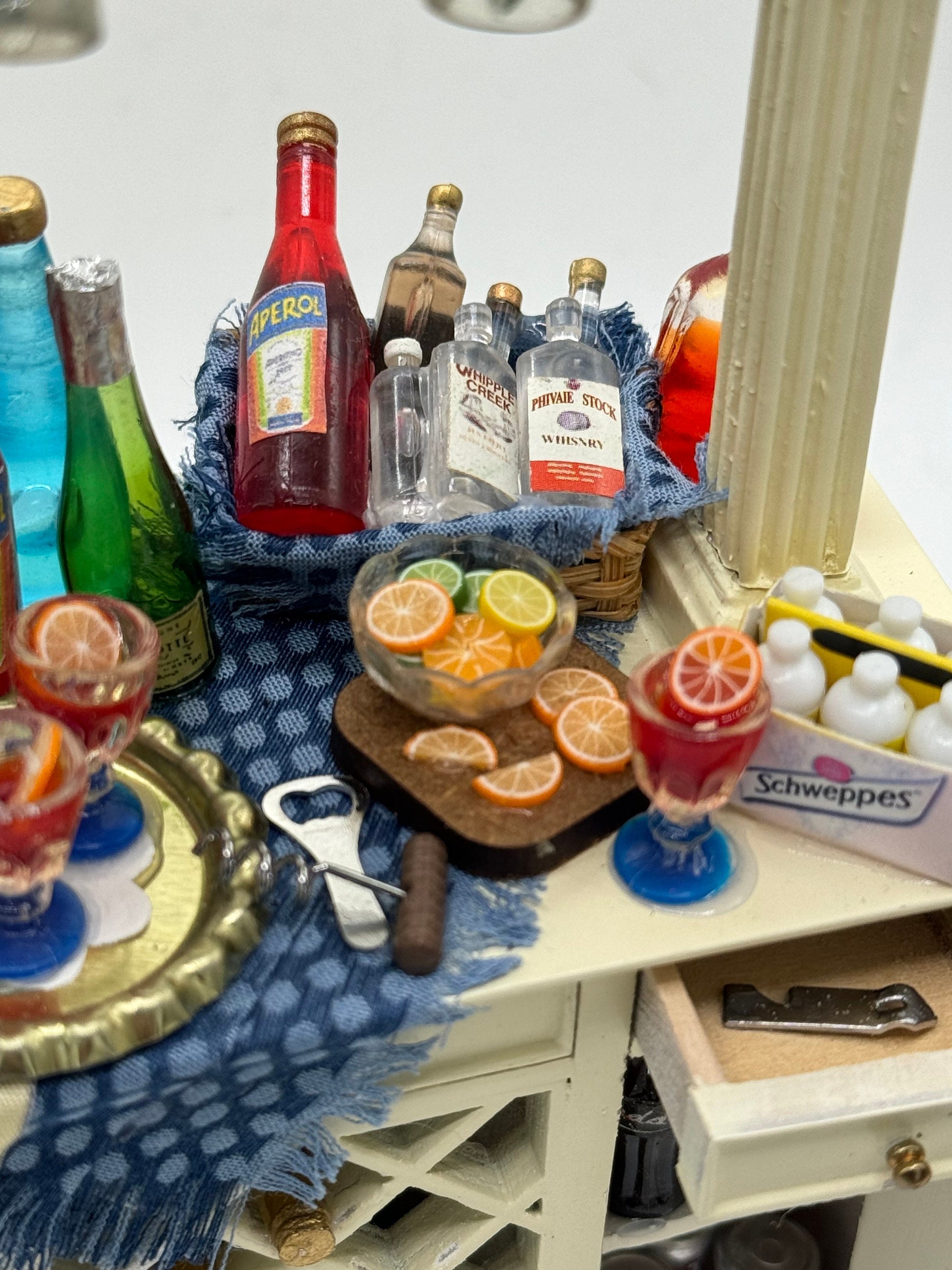 Dolls House Miniatures - 1/12th Spritz / Drinks Cabinet / counter