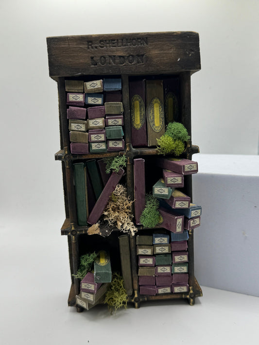 Dolls House Miniatures - 1/12th Wand Shelves / vintage print press box