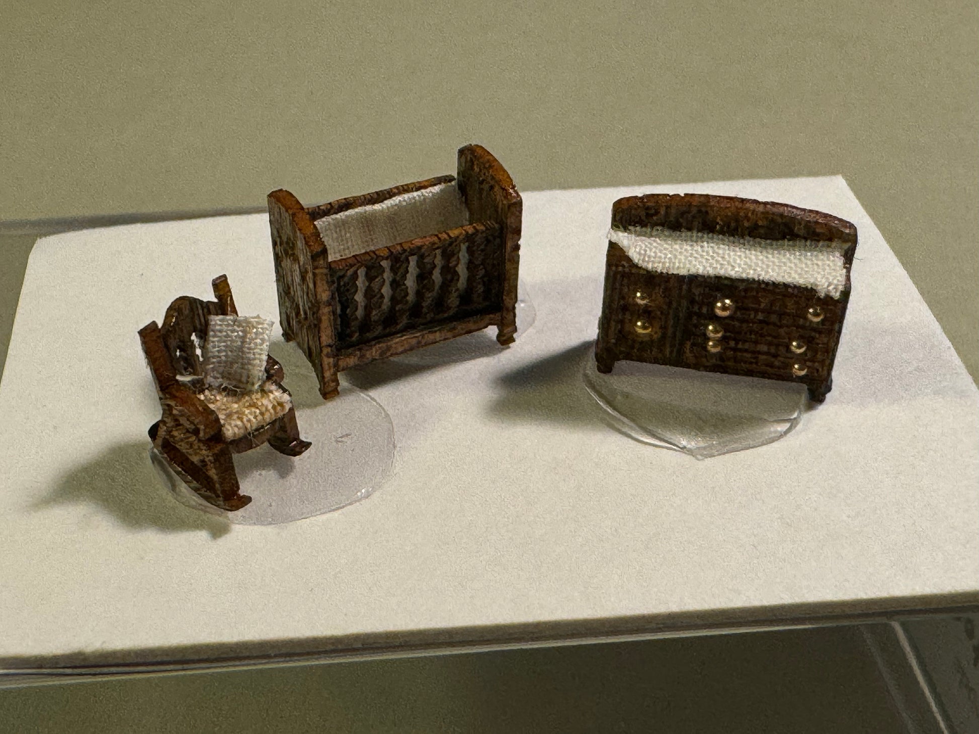 Dolls House Miniatures 1/144th  / 1:144 / Micro  / Dutch Scale Victorian Nursery Room set