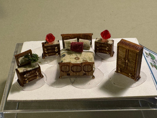 Dolls House Miniatures 1/144th / 1:144 / micro / dutch scale Traditional Bedroom set