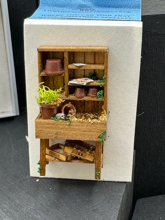 Dolls House Miniatures ( 1/48th - 1:48th - 1/4" - Quarter Inch Scale )  - Potting Bench