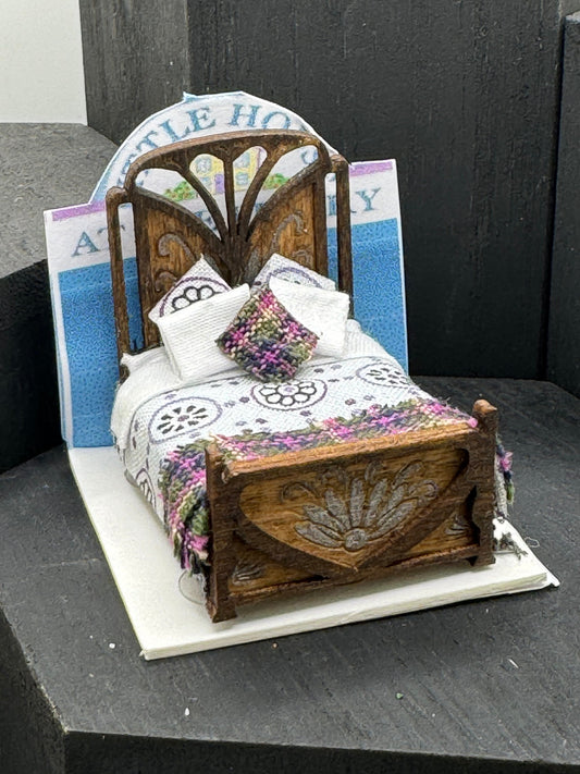 Dolls House Miniatures - Hand Made Art Deco Bed (1/48th / 1:48 / Quarter Scale )