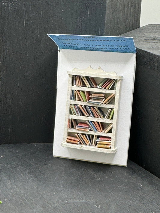 DOLLS HOUSE MINIATURES - 1/48 - 1:48 - 1/4" - Quarter Inch Scale - Bookcase