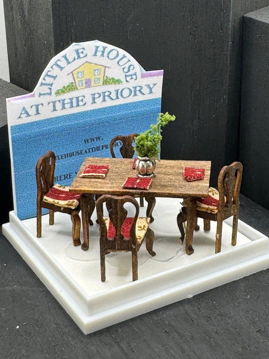 DOLLS HOUSE MINIATURES - 1/48 - 1:48 - 1/4" - Quarter Inch Scale - Table with 4 chairs