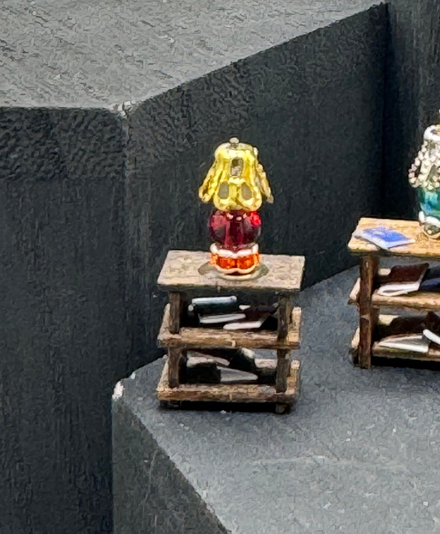 Dolls House  1/48th Coffee Side Table x1