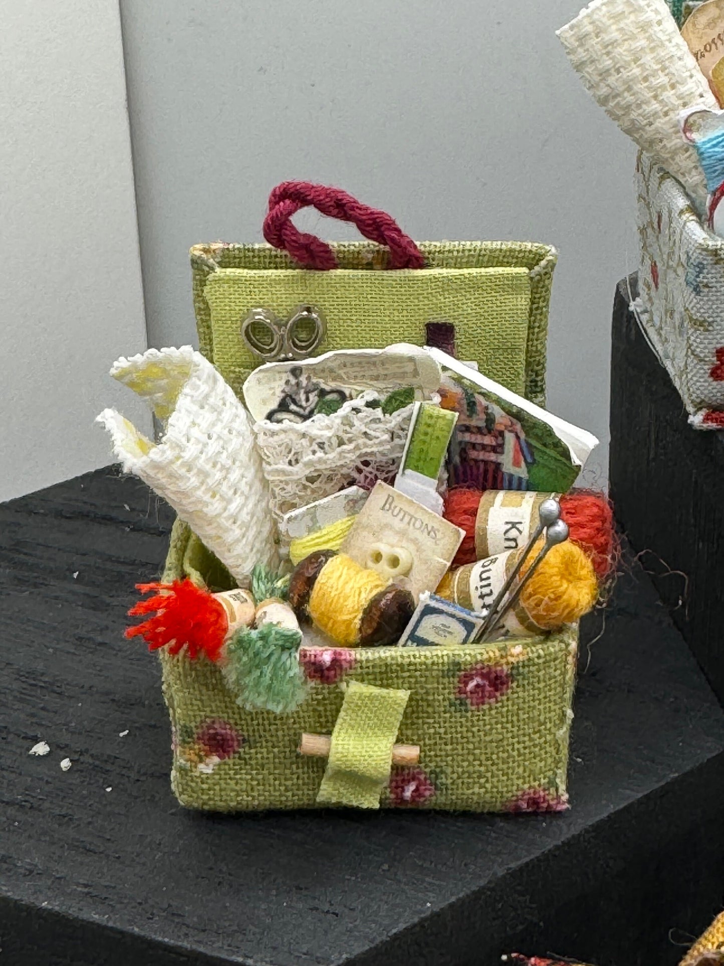 DOLLS HOUSE MINIATURES - 1/12th Sewing Box / Basket and accessories x 1 (9 options)