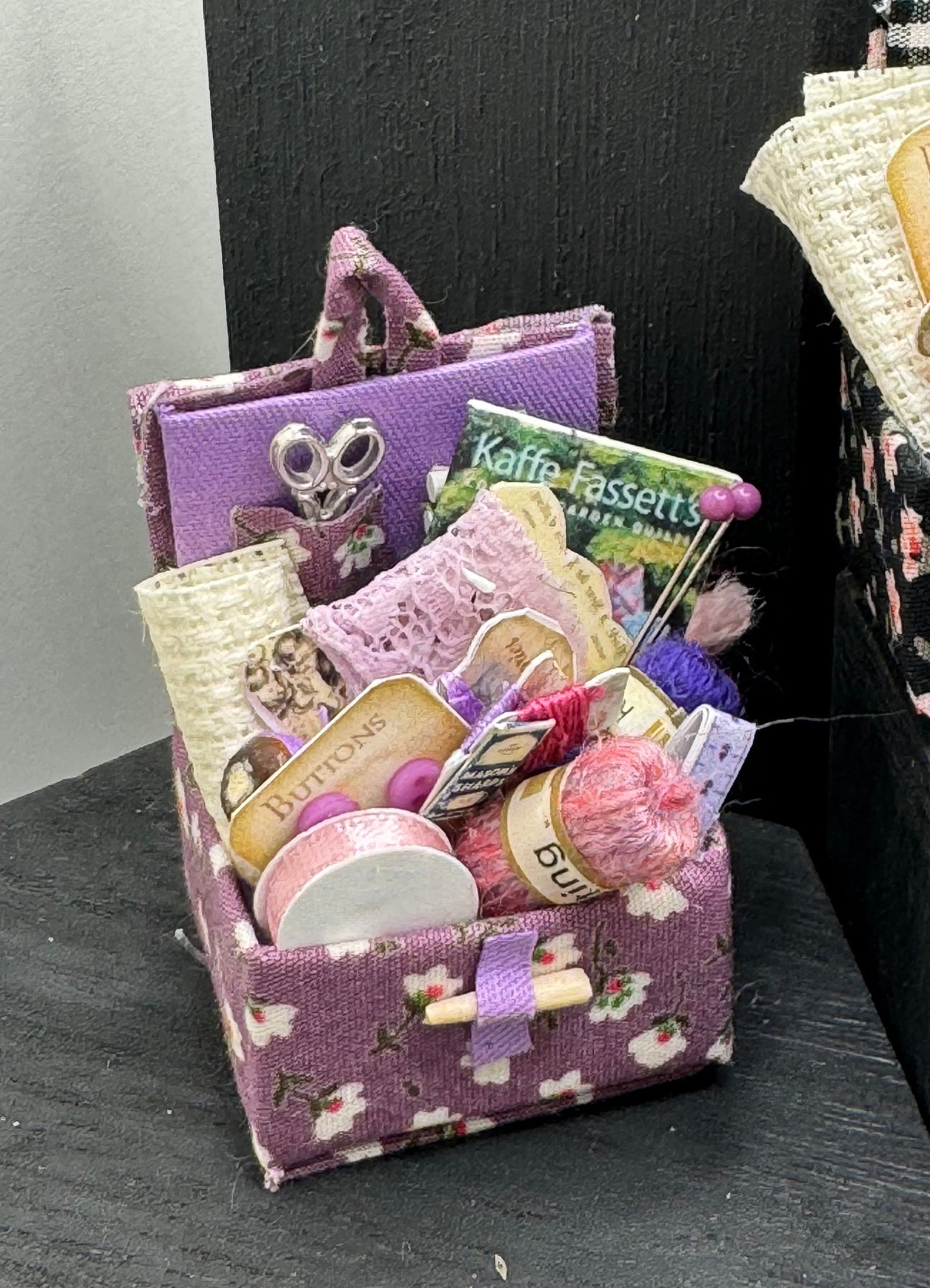 DOLLS HOUSE MINIATURES - 1/12th Sewing Box / Basket and accessories x 1 (7 options)