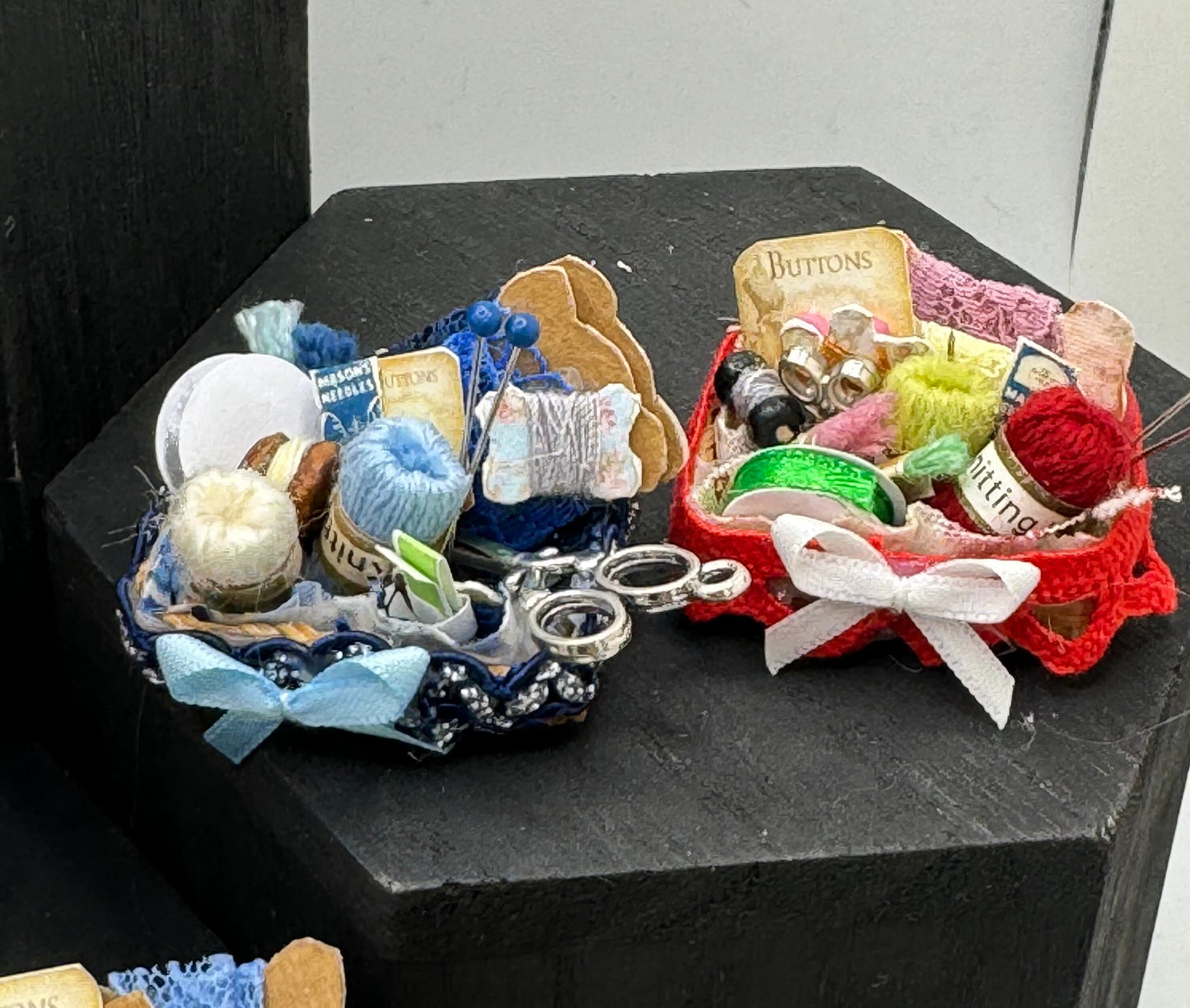 DOLLS HOUSE MINIATURES - 1/12th Sewing Basket and accessories x 1 ( various)