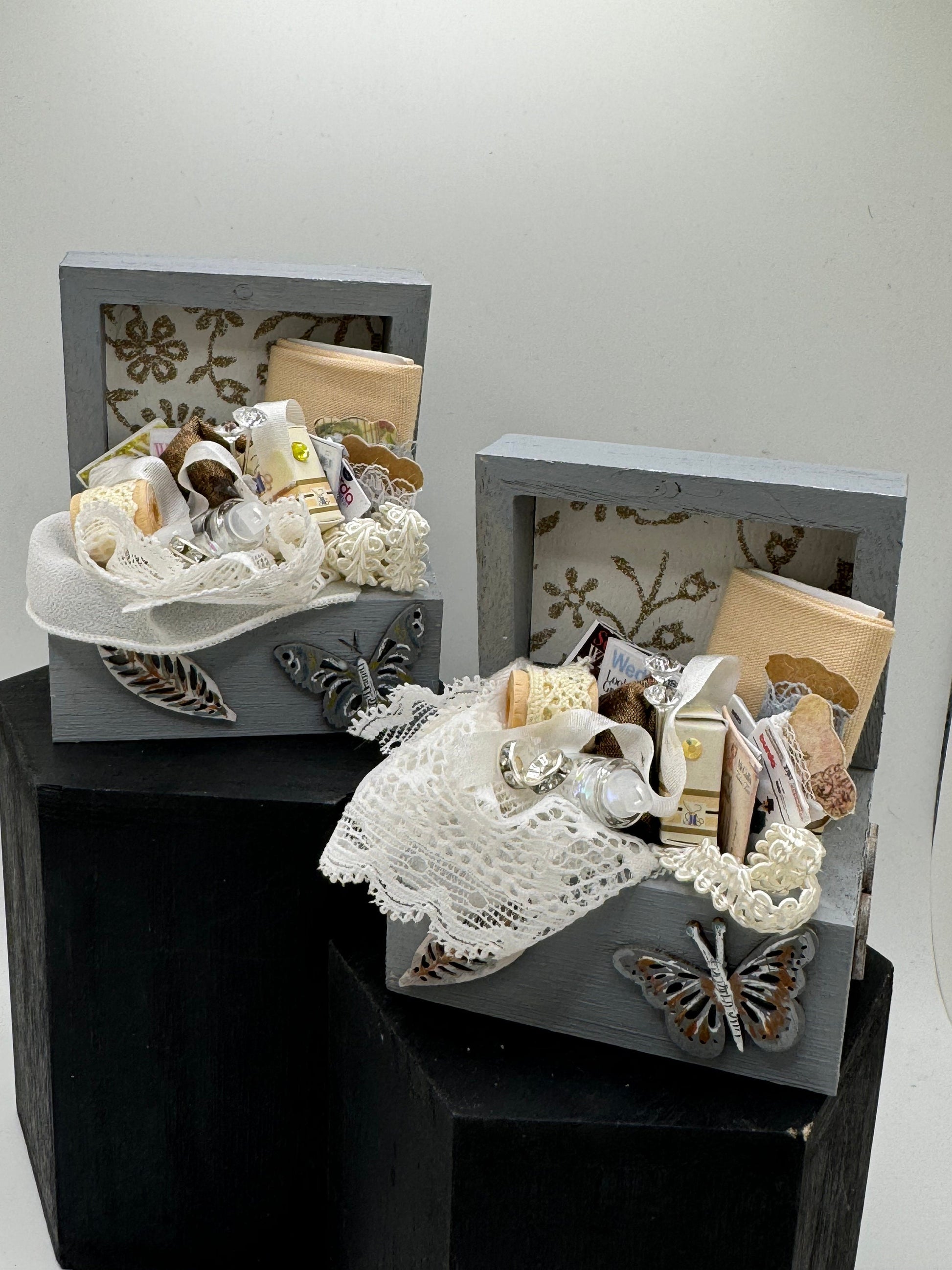 Dolls House Miniatures - 1/12th Bridal Haberdashery chest / box  x 1