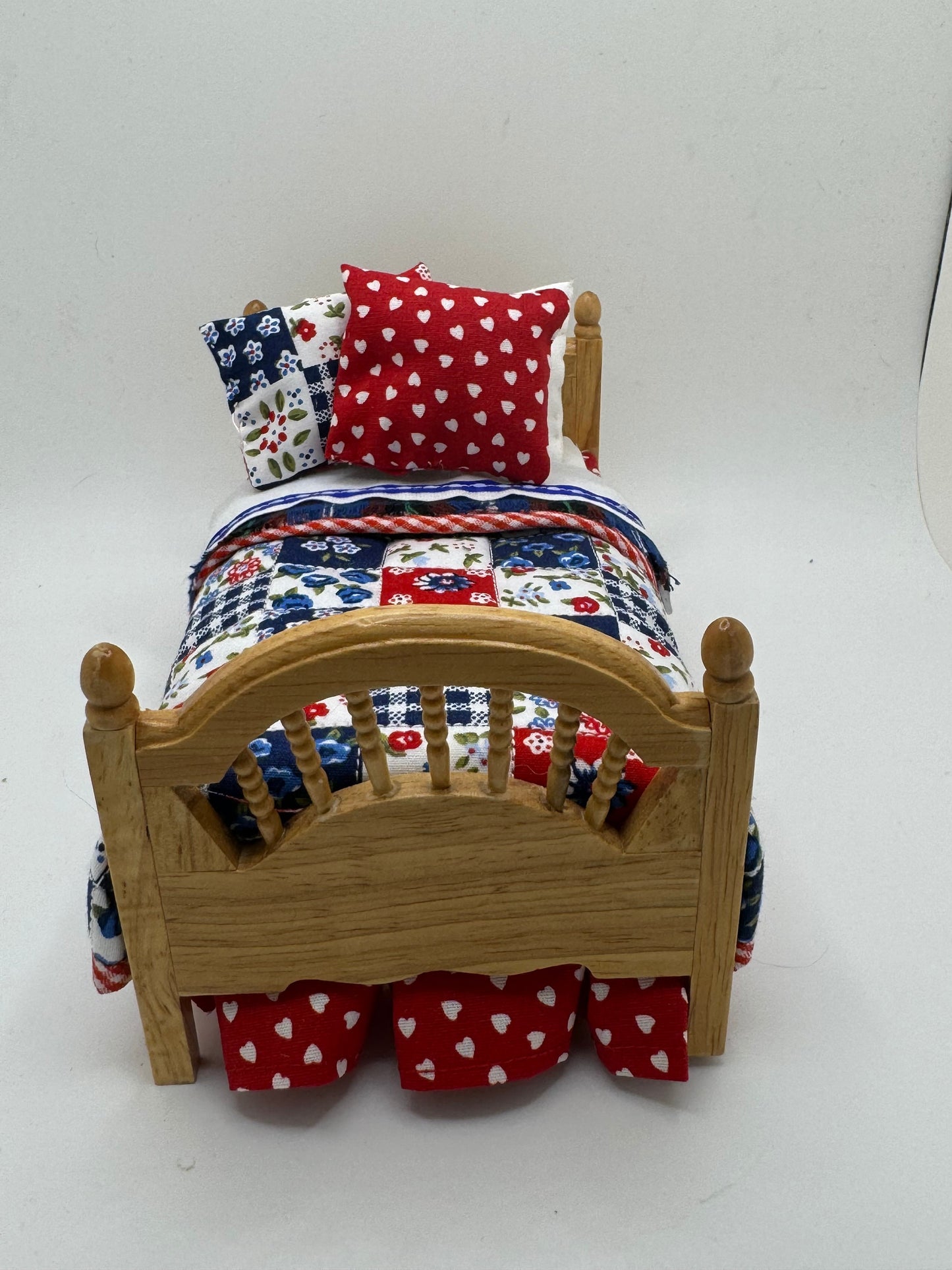 Dolls House Luxury Dressed 1/12th - 1:12 - 1 inch scale Hand Dressed Bed - Harper