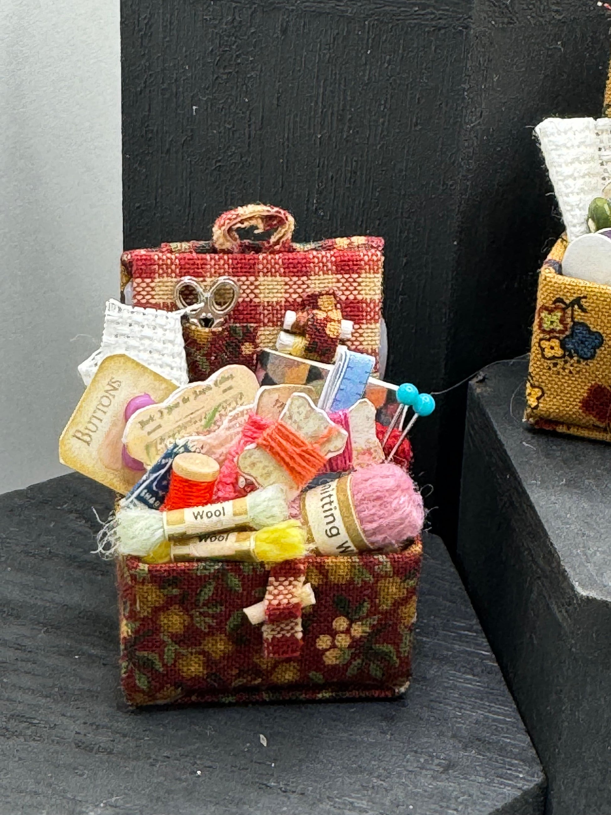 DOLLS HOUSE MINIATURES - 1/12th Sewing Box / Basket and accessories x 1 (9 options)