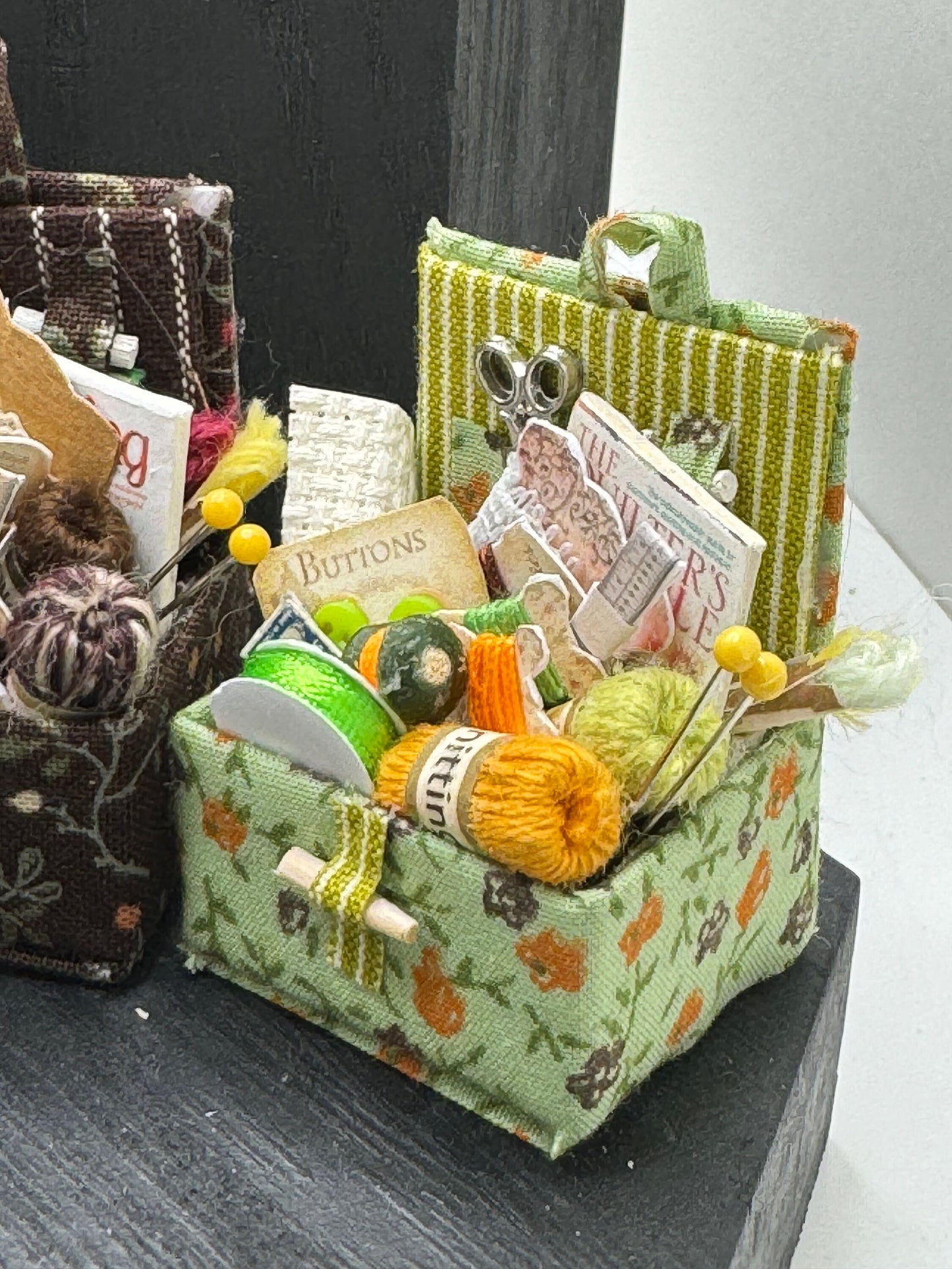 DOLLS HOUSE MINIATURES - 1/12th Sewing Box / Basket and accessories x 1 (9 options)