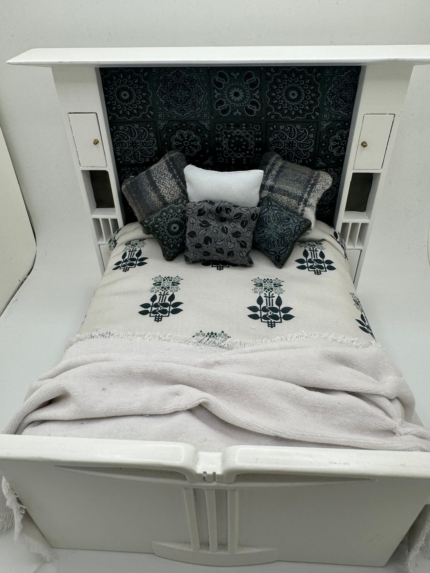 Dolls House Luxury Dressed 1/12th - 1:12 - 1 inch scale Double ( Charles Rennie Mackintosh ) bed with Liberty fabrics - Libby