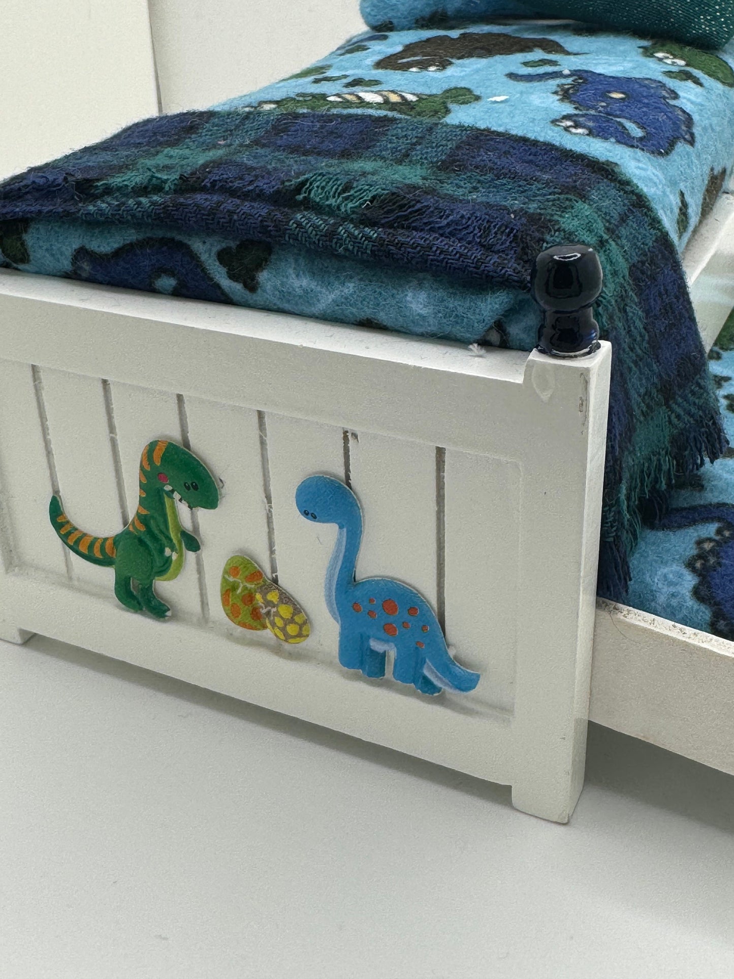 Dolls House Luxury Dressed 1/12th - 1:12 - 1 inch.  Single Trundle Bed - Danny