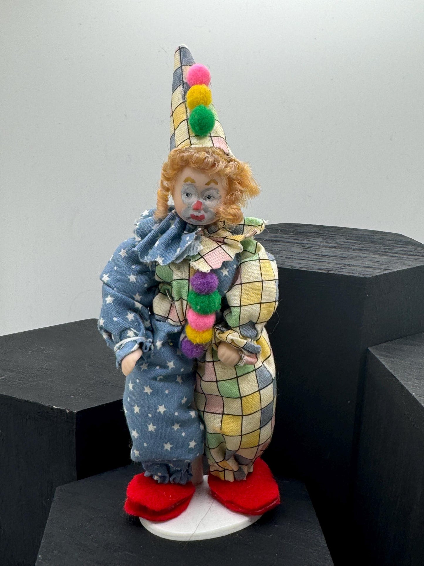 Dolls House Miniatures - 1/12th child dolls in Fancy Dress (Clara the Clown) x1