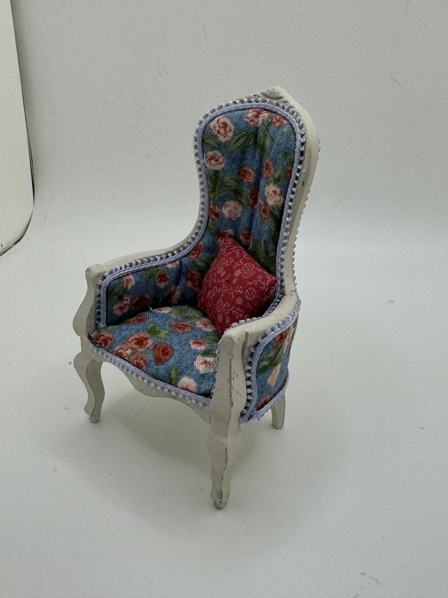 Dolls House Miniatures - 1/12th elegant regency chair x1