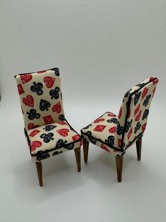 Dolls House Miniatures - 1/12th chair x1 - card themed