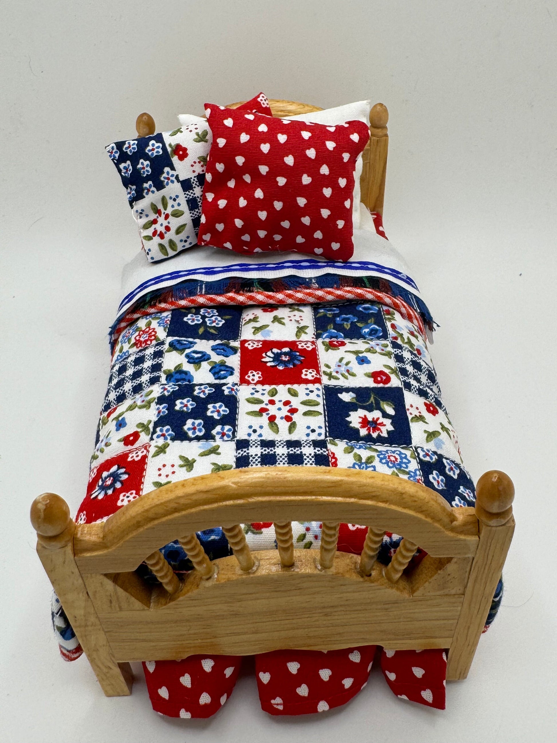 Dolls House Luxury Dressed 1/12th - 1:12 - 1 inch scale Hand Dressed Bed - Harper