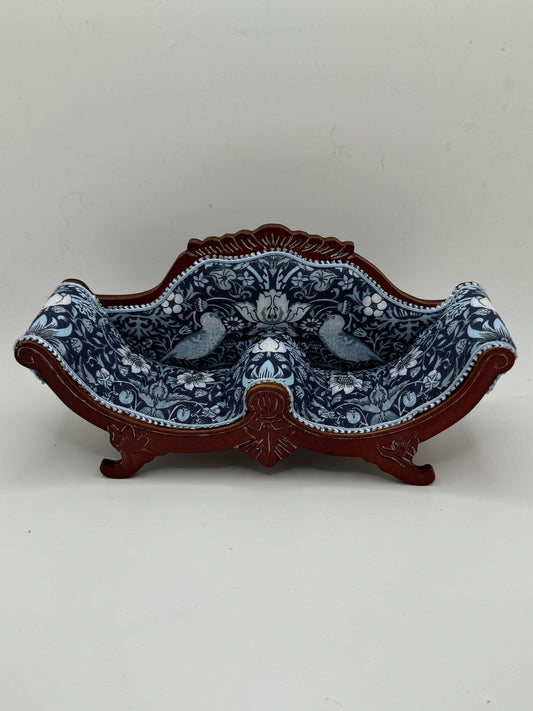 Dolls House Miniatures - 1/12th William Morris fabric elegant Sofa