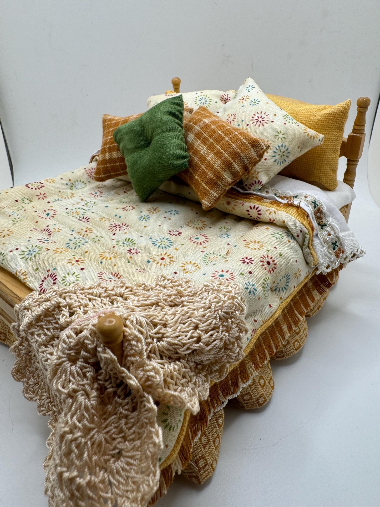 Dolls House Dressed 1/12th Double Bed - Sandy