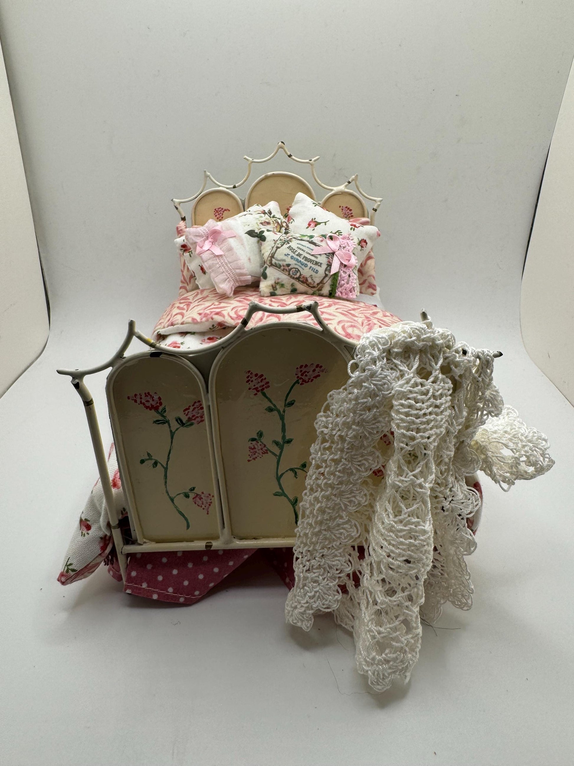 Dolls House Dressed 1/12th Vintage Shabby Chic Metal bed - Francesca