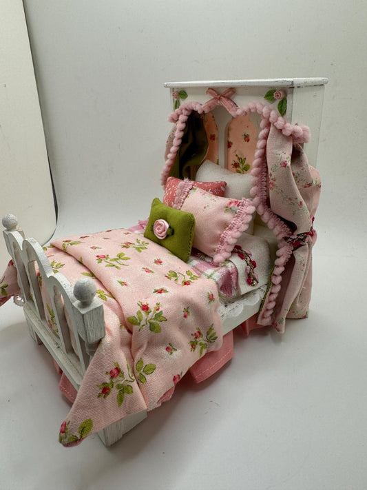 Dolls House Luxury Dressed 1/12th - 1:12 - 1 inch scale Hand Dressed child’s half tester bed - Amelia