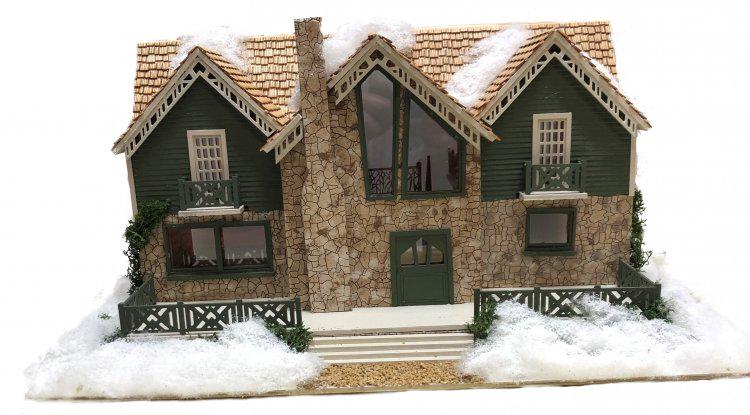Hart’s Desire Miniatures - 1:48 quarter scale house kit - Eliana