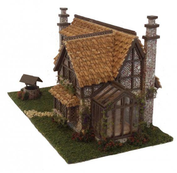 Hart’s Desire Miniatures - 1:144 1/144th micro scale house kit - Storybook Tattington Cottage