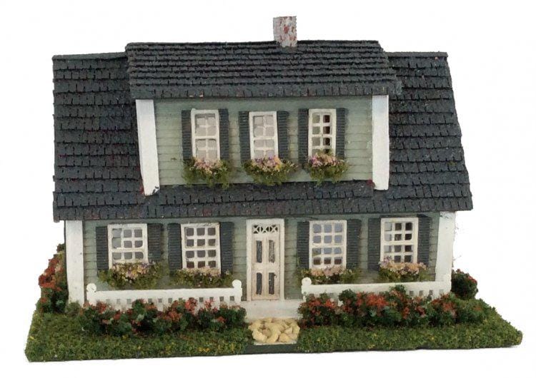 Hart’s Desire Miniatures - 1:144 1/144th micro scale house kit - Full Cape Cod House