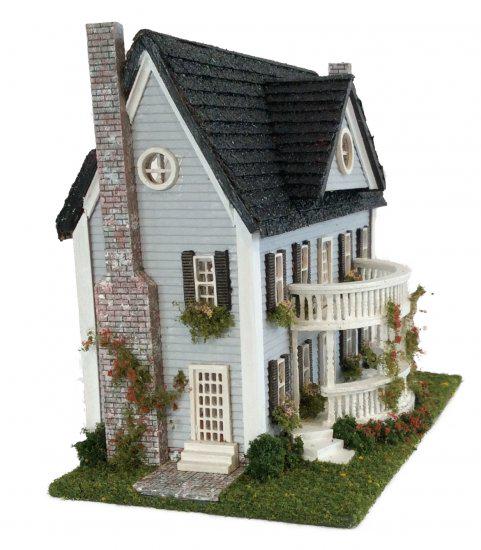 Hart’s Desire Miniatures - 1:144 1/144th micro scale house kit - Classic Colonial Style House