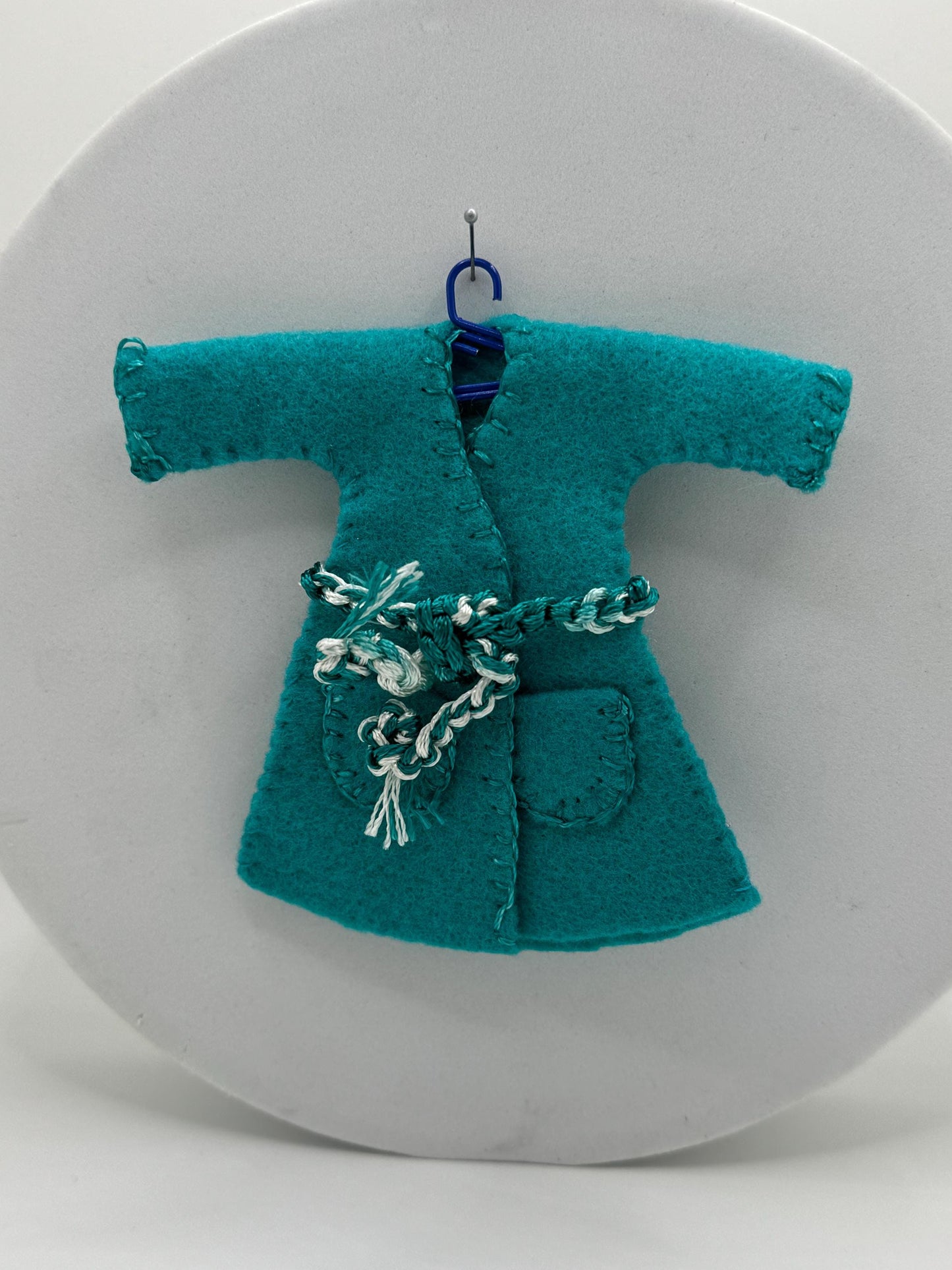 Dolls House 1/12th Dressing Gown (x1)