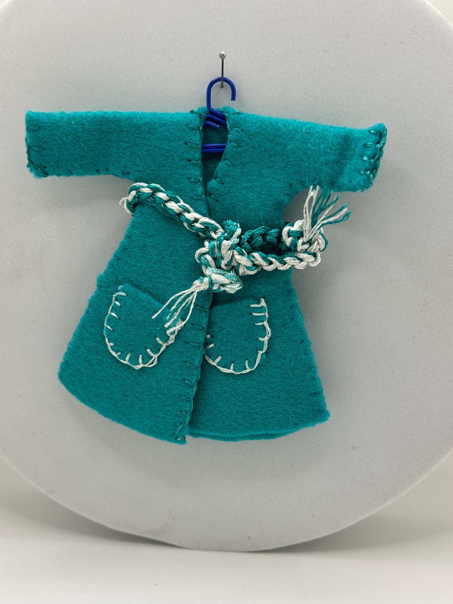 Dolls House 1/12th Dressing Gown x1