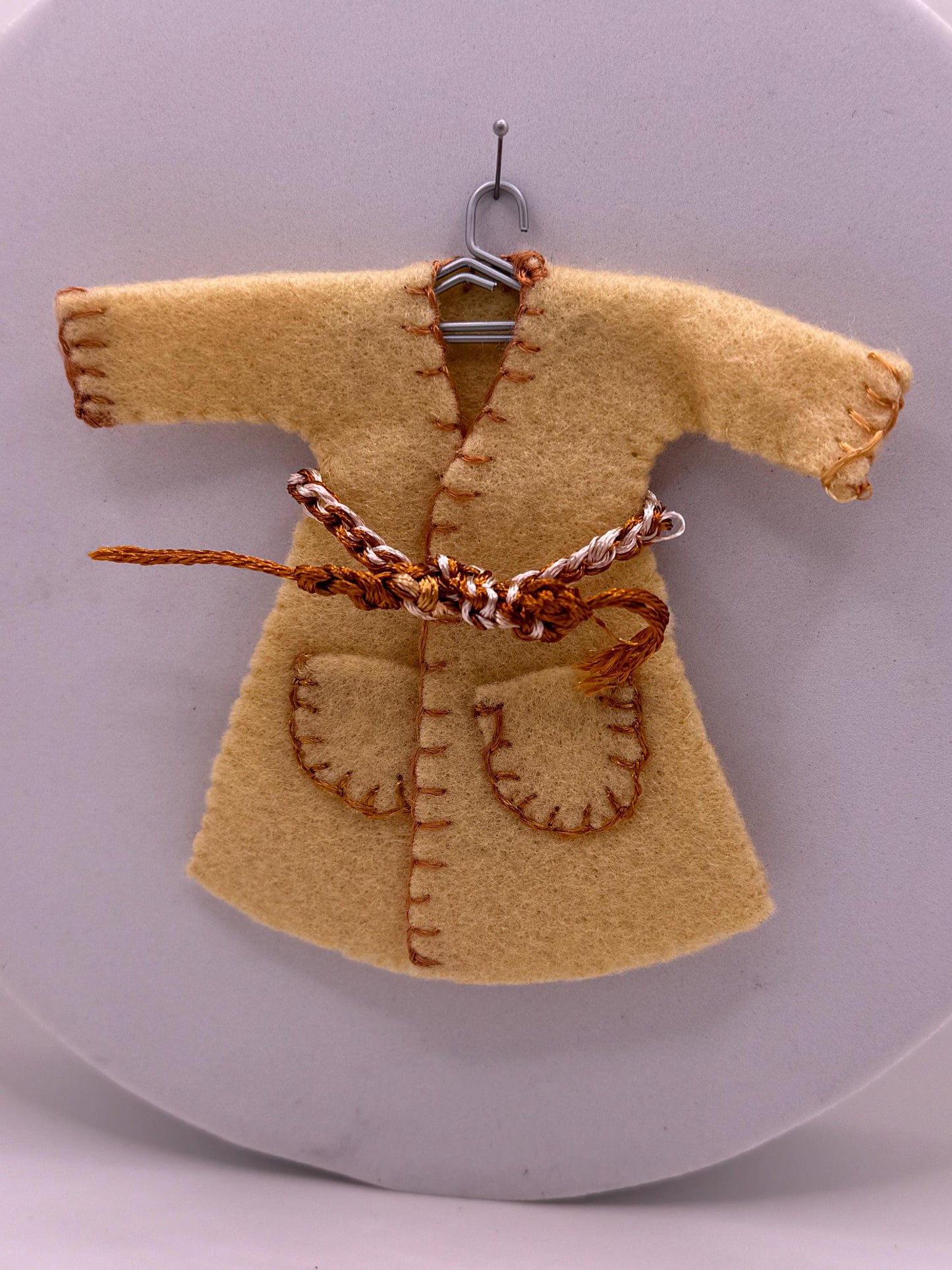 Dolls House 1/12th Dressing Gown x1