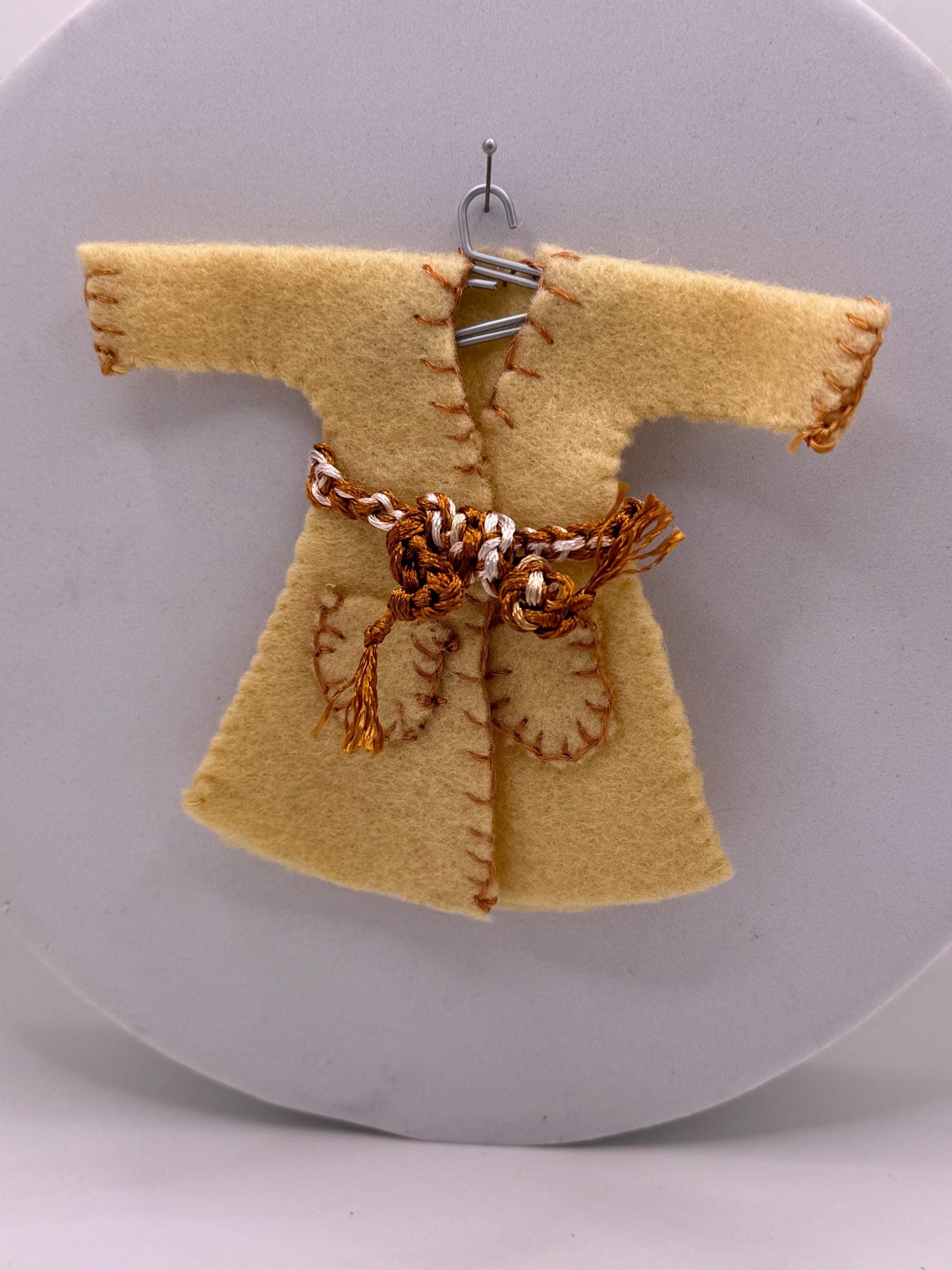 Dolls House 1/12th Dressing Gown x1