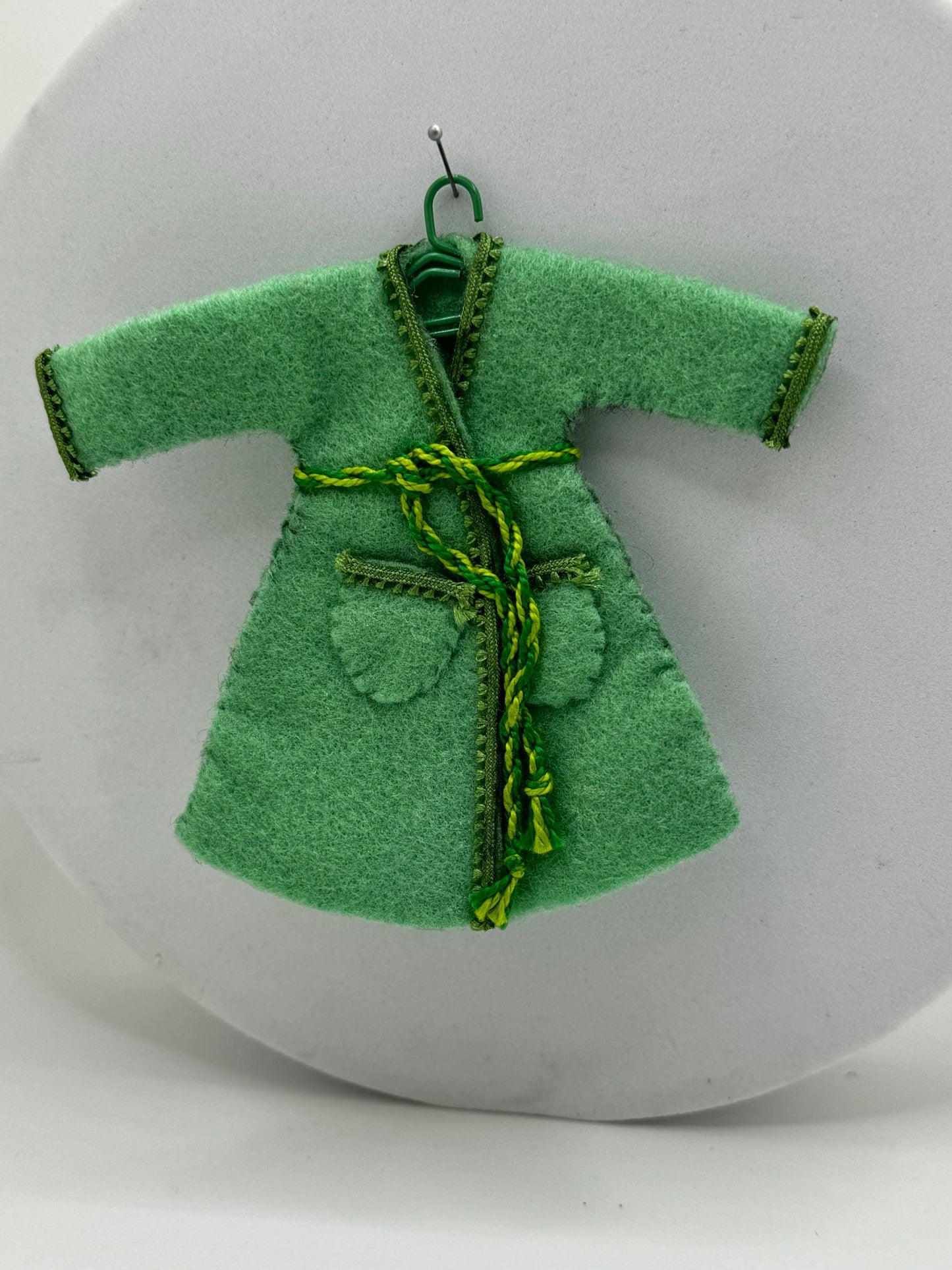 Dolls House 1/12th Dressing Gown x1