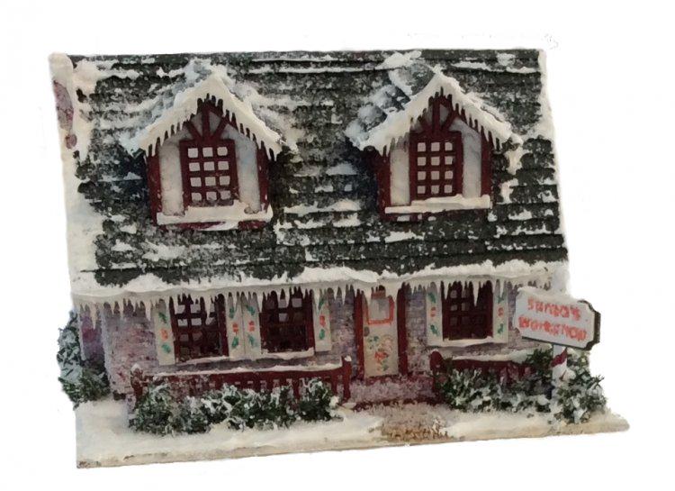 Hart’s Desire Miniatures - 1:144 1/144th micro scale house kit - Santas workshop