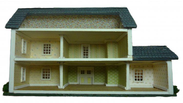 Hart’s Desire Miniatures - 1:144 1/144th micro scale house kit - Colonial Style House