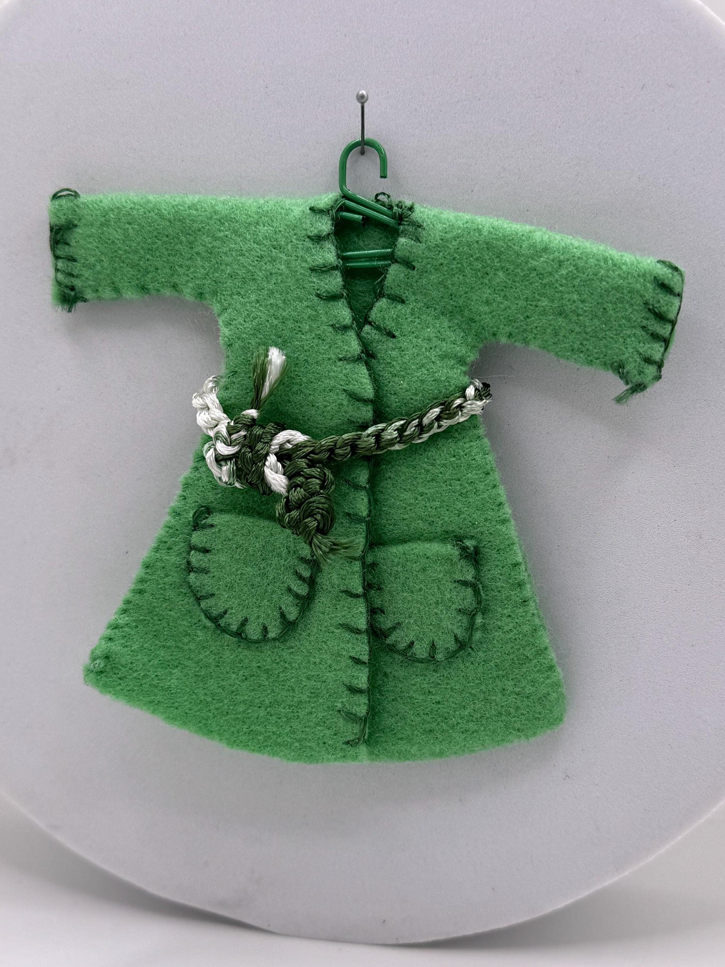 Dolls House 1/12th Dressing Gown x1